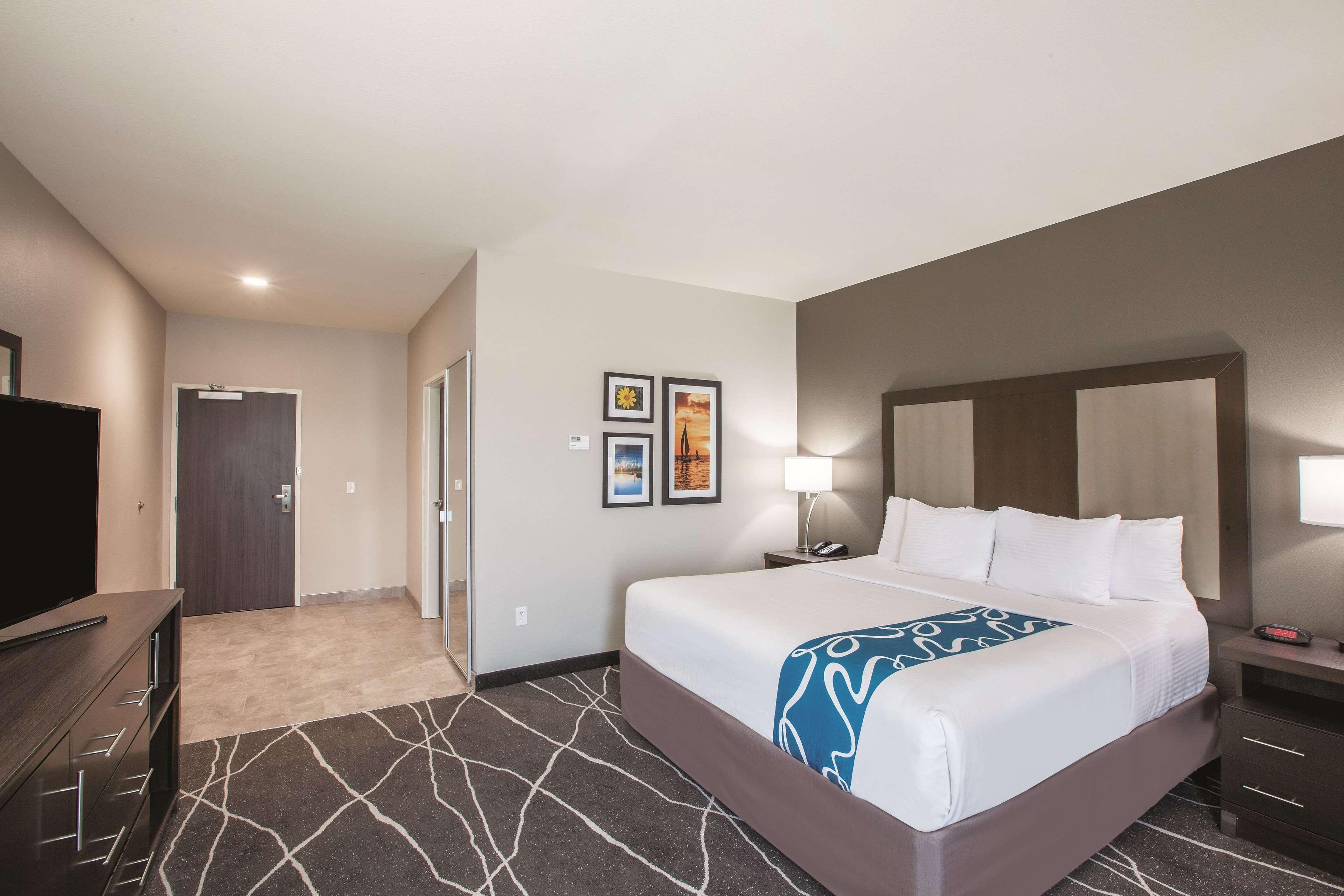 Hotel La Quinta By Wyndham Tulsa Broken Arrow Exterior foto